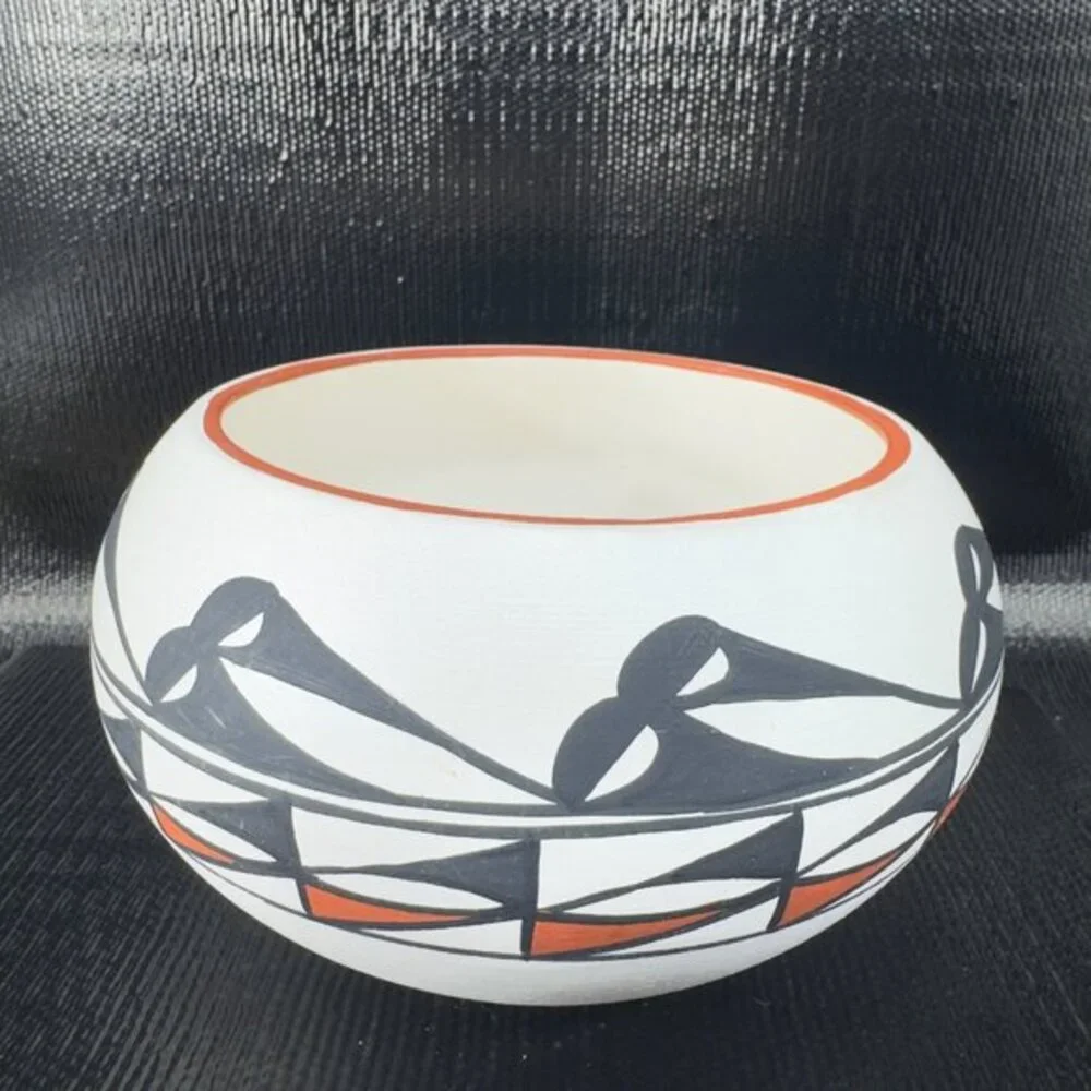 M L Laguna Hand Made Pottery Native American Artist Signed Planter Dish Bowl VTG
